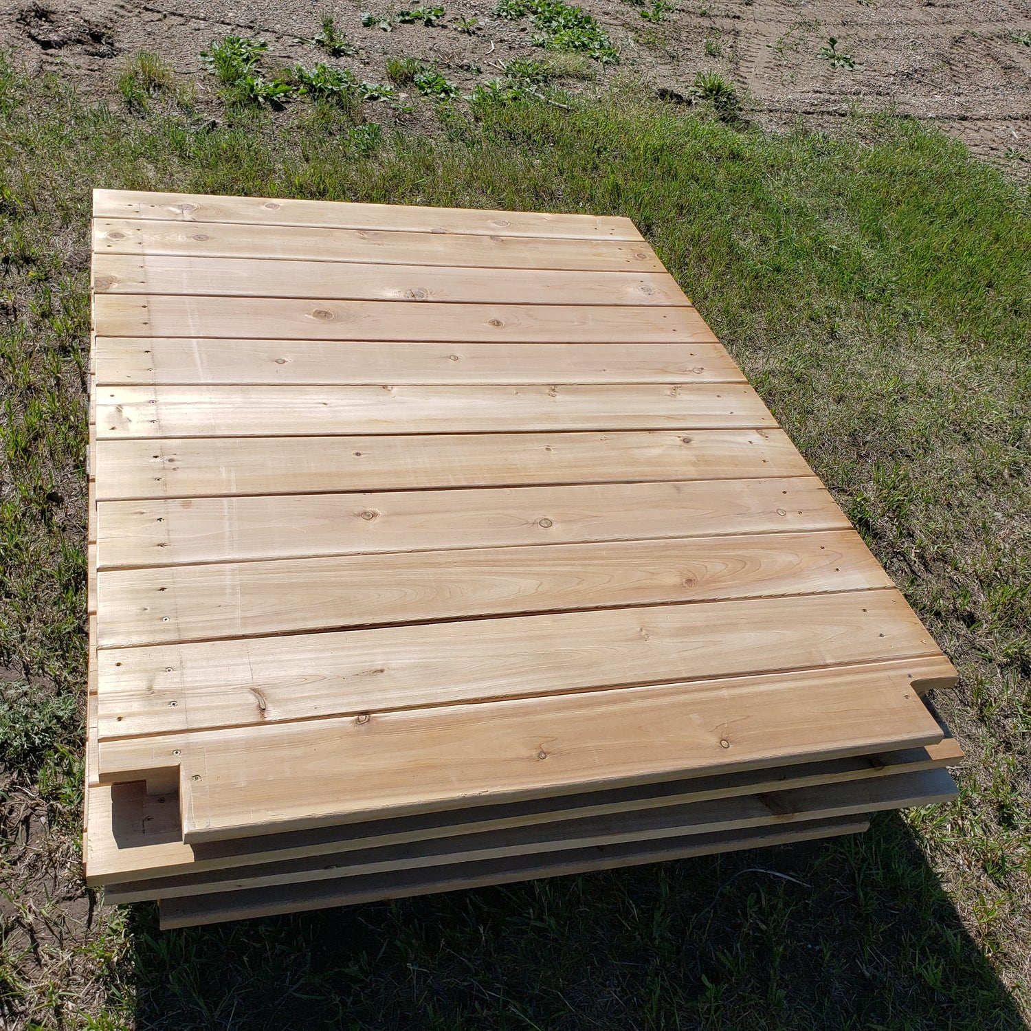 DockNBox Cedar Decking